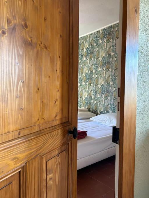 La Maison De Barbara La Guiche Esterno foto